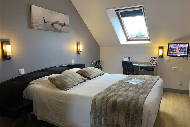 Double room - Charming hotel in Bayeux