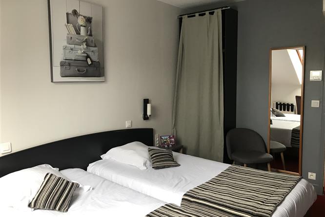 Twin room - Hotel 3 stars at Bayeux
